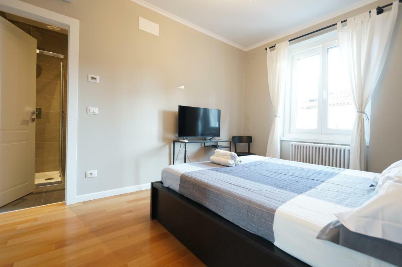 Garibaldino Rooms Trieste Luaran gambar
